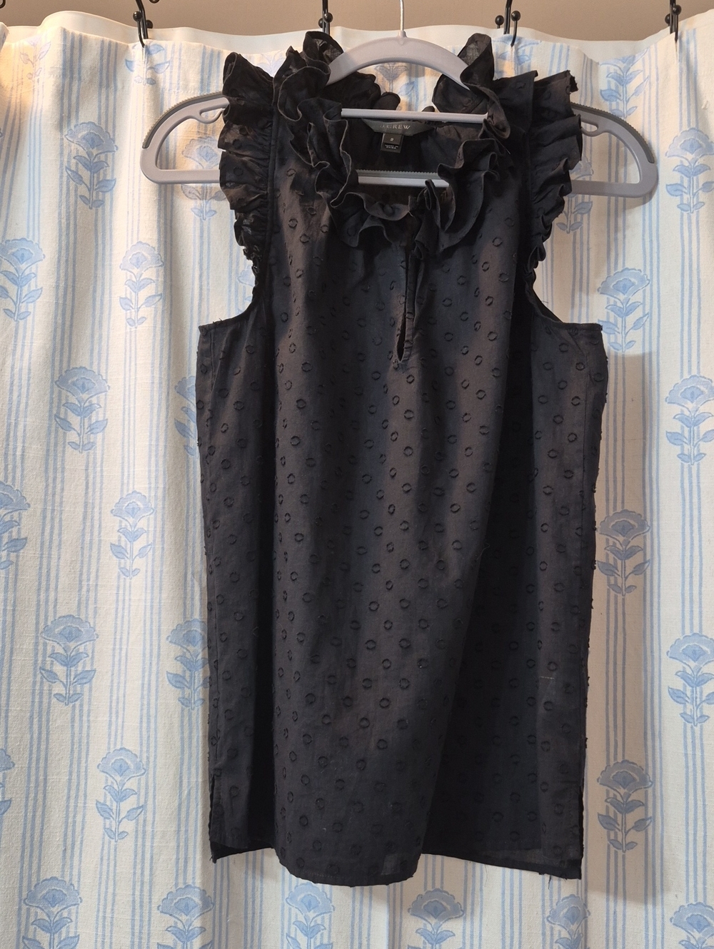 J.Crew Black Ruffleneck Sleeveless Clip Dot Romantic Blouse Sz 2